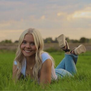 Meet your Posher, Liv